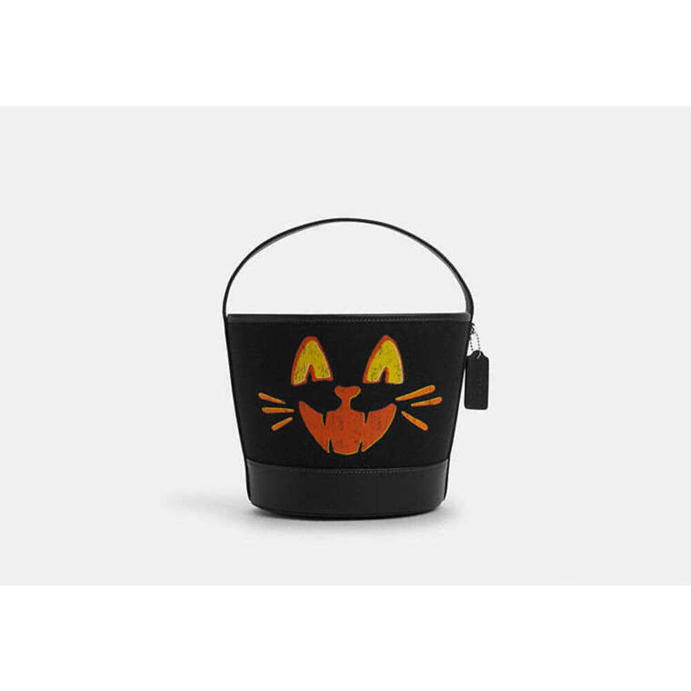 NWT 🐈‍⬛ COACH 🐈‍⬛ 2025 Halloween Cat TRICK OR TREAT Bucket Bag ❤Cotton/Leather